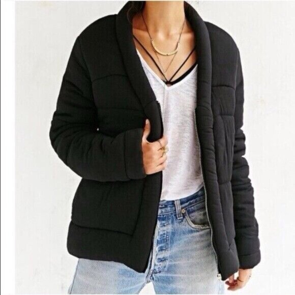 Unif x Urban Outfitters Blanket Duvet Coat Womens M Pink Zip V-neck Quilted Puff - Picture 2 of 8